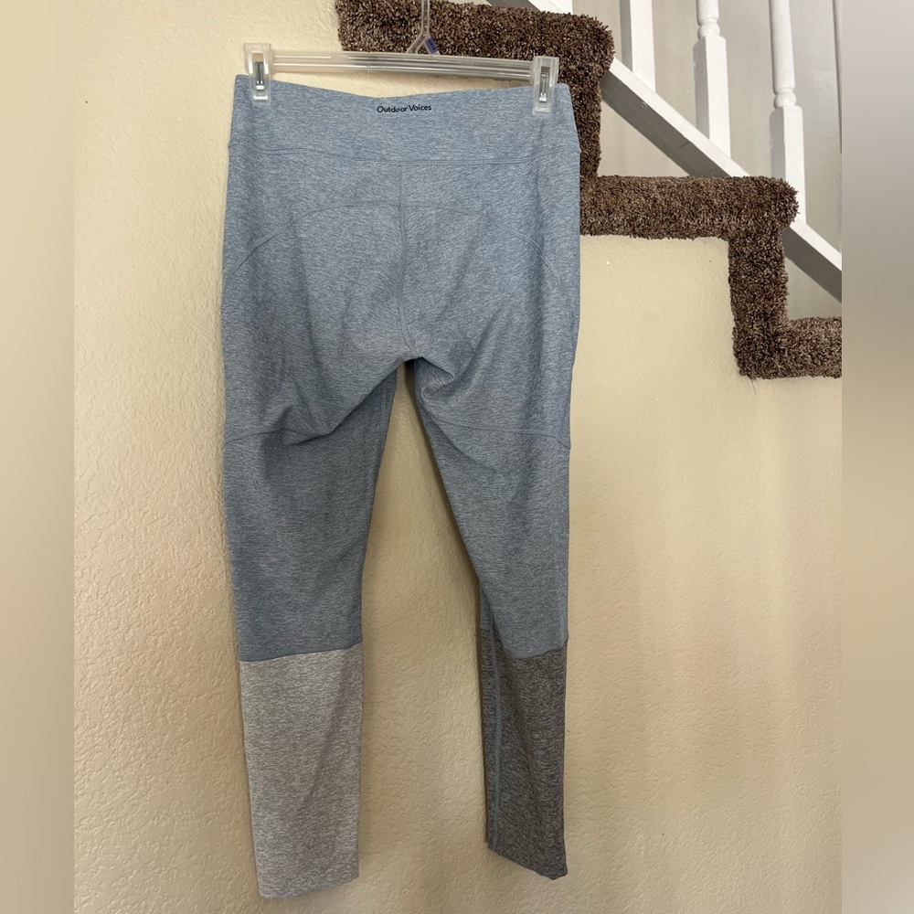 Outdoor voices leggings grey, color block